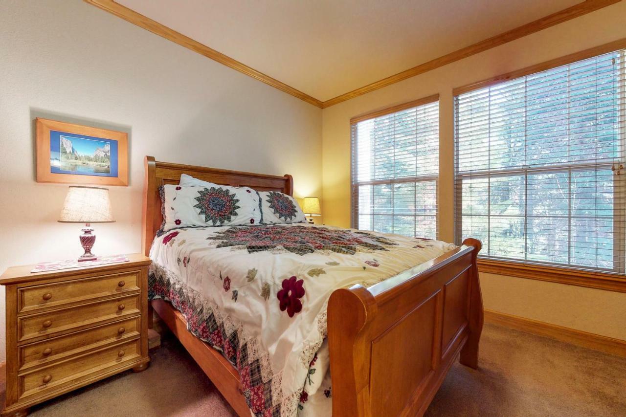 New England Cottage Shaver Lake Exterior foto